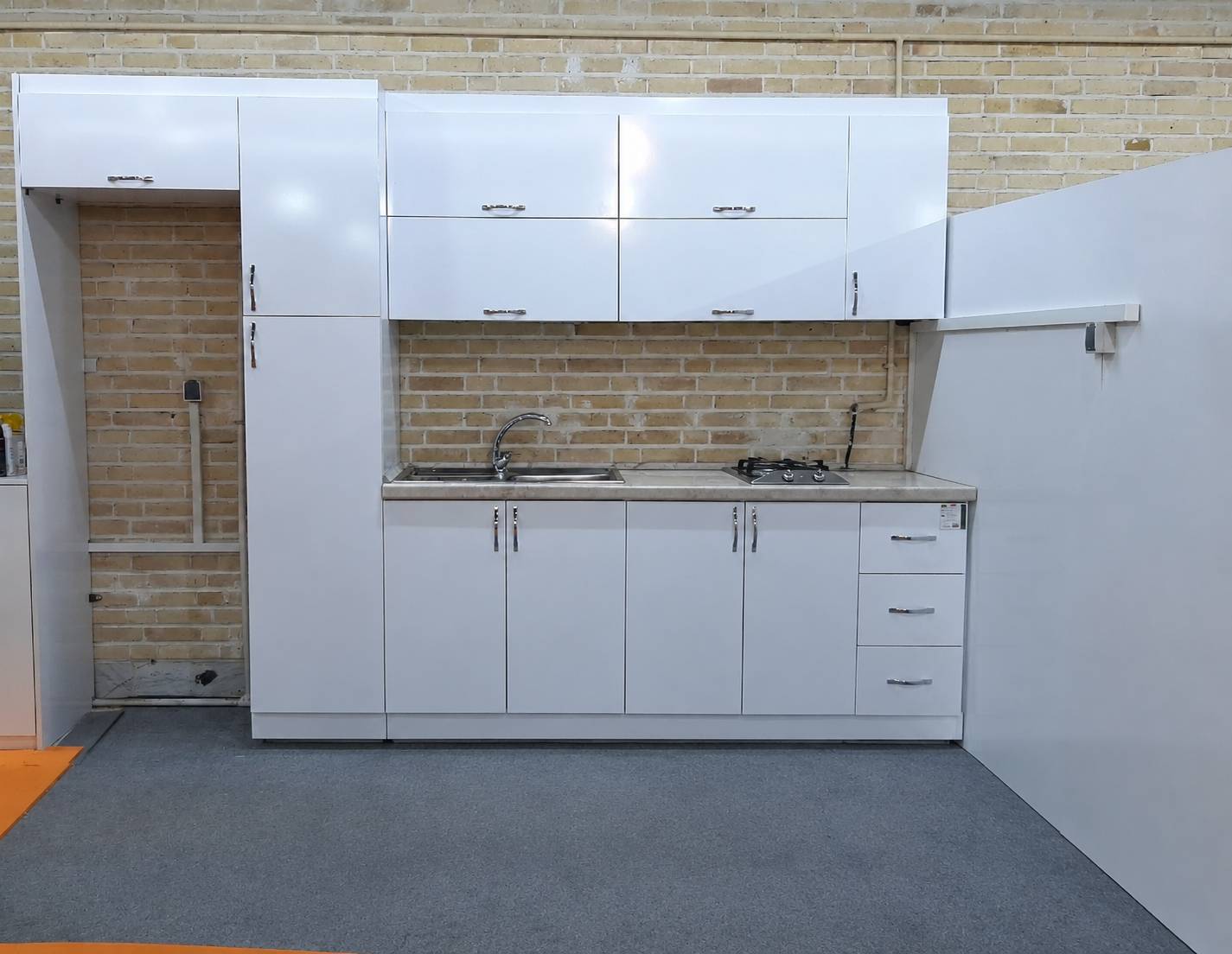 فروش کابینت تمام MDF نو (همراه گاز و سینک) — عکس ۱